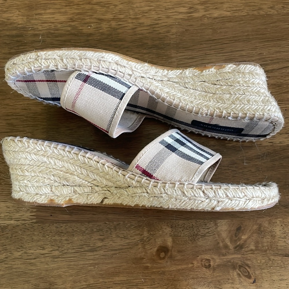 Burberry Beige Plaid Espadrille Wedge Sandals with Black and Red Accent - Picture 5 of 15